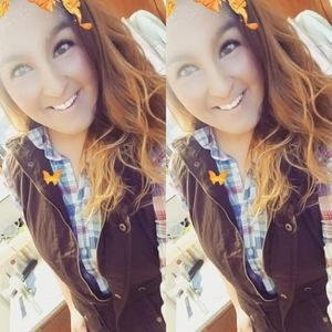 Meet your Posher, Vanessa